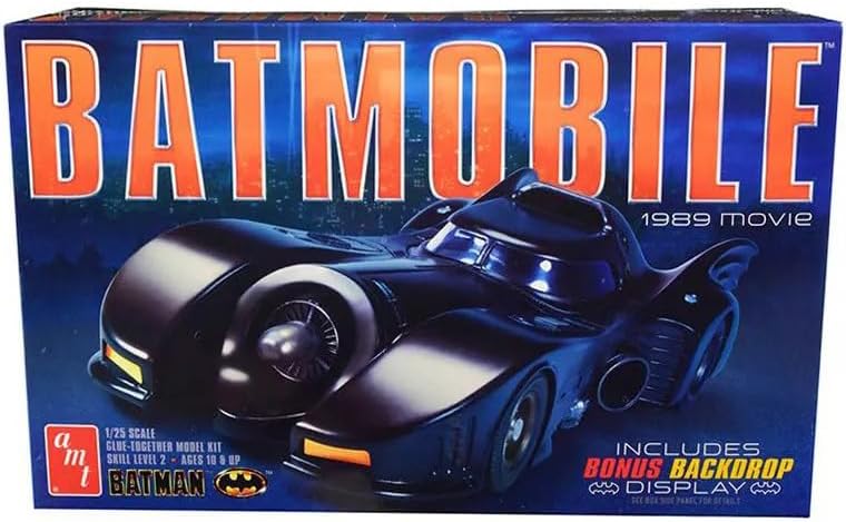 AMT Ertl USA 1/25 Scale 1989 Plastic Model Kit Batmobile