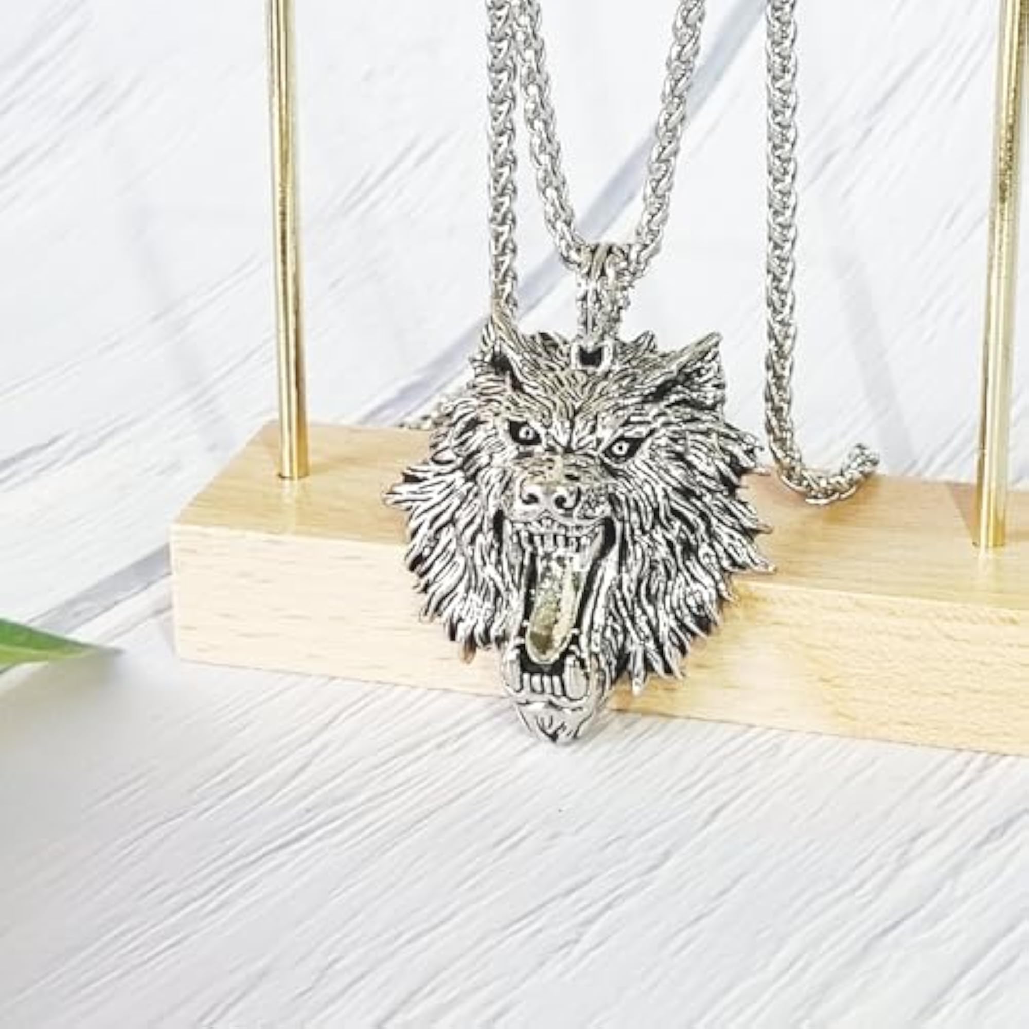 Antique Silver Finish 'Wolf Imperium' Big Wolf Head Pendant Necklace