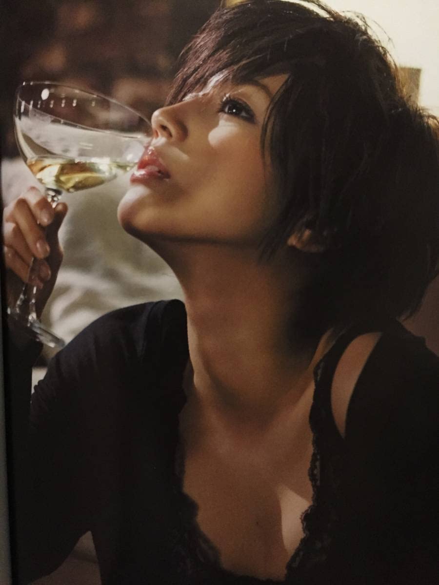 Amazon.co.jp: 古本 帯あり 写真集 S 堀北真希 撮影:ND CHOW