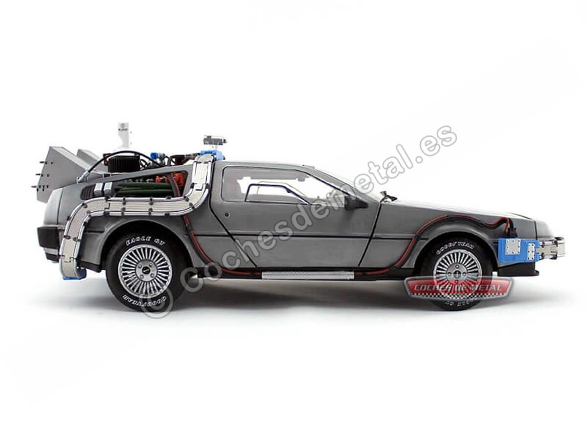 Hot wheels BCJ97 Elite Cult Classics Back To The Future Time Machine Delorean with Extras and Mr. Fusion 118 Diecast Car Model by Hotwheels product thumbnail 7