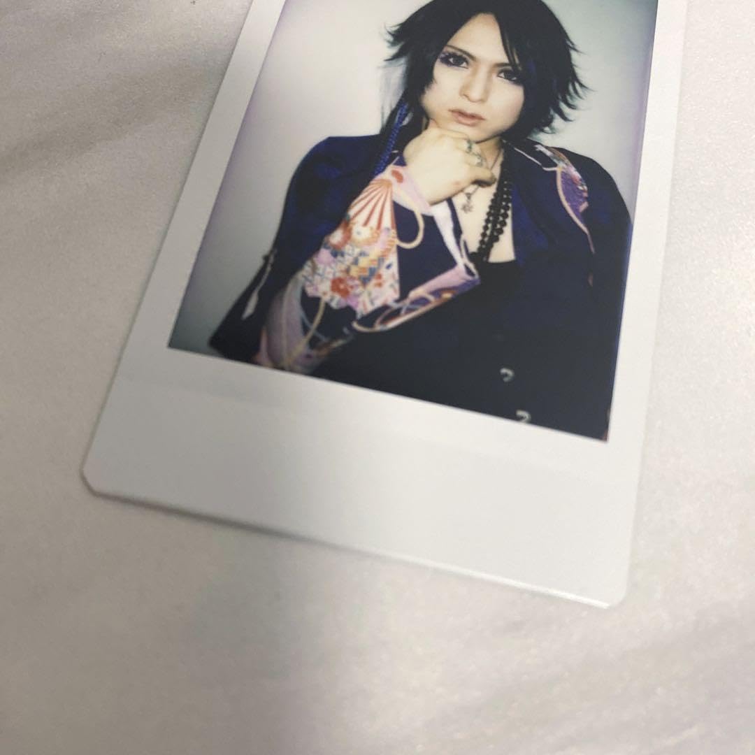 Amazon.co.jp: BORN Ray チェキ ヴィジュアル系 V系 コテ系 グッズ