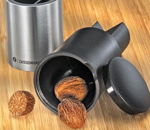 Foto von Zassenhaus Muskat und Gewürzmühle Duo aus Edelstahl und Kunststoff in der Farbe Schwarz-Silber 11cm, Maße: 5cm x 5cm x 11cm, 035261