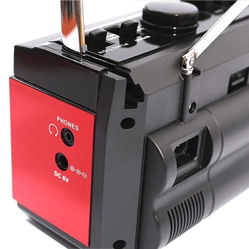 Side panel connections of Apera PX-250BT