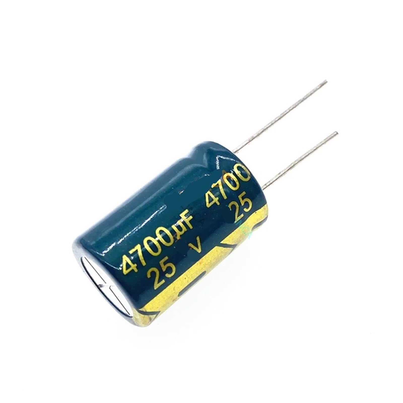 Condensateur aluminium 25V 4700UF pour réparer un téléviseur en panne à la maison