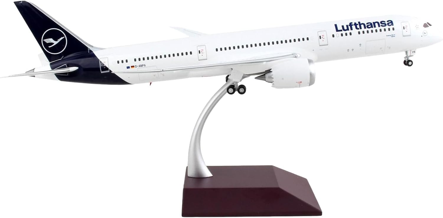 GeminiJets G2DLH1050 Lufthansa Boeing 787-9 Dreamliner D-ABPA; Scale 1:200