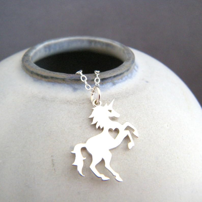 Collar de unicornio plata de ley 925 con colgante de corazón y cadena de 45 cm chapada 2