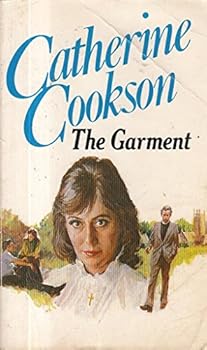 Paperback The Garment Book