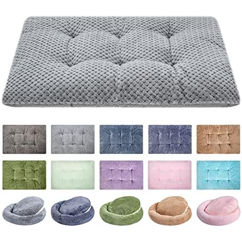 WONDER MIRACLE Fuzzy Deluxe Pet Beds, Super Plush Dog or Cat Beds Ideal for Dog Crates, Machine Wash & Dryer Friendly (15" x 23", S-Grey) Cover