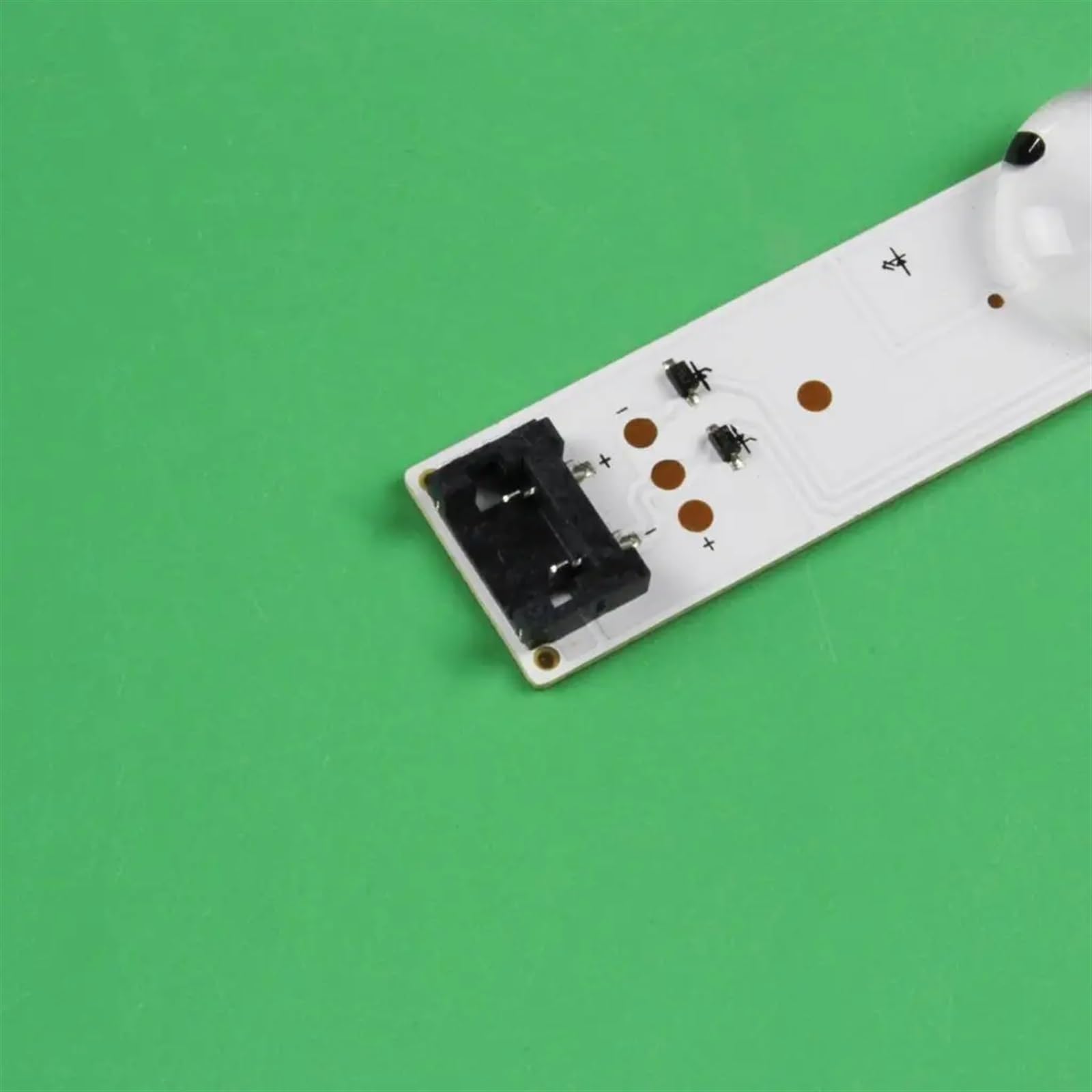 Kit 12 Barre LED Per TV LG 65" - Compatibile Con 65UJ634V, 65UJ633TTC, 65UJ634TTD, 65UJ634VTD