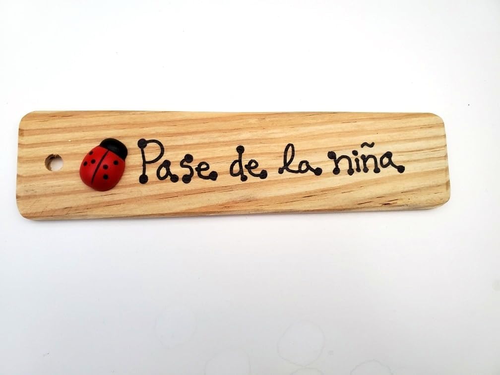 Girl's Pass - Spanish with Ladybug, AA-911SPG Made in USA - 8x2 Wooden Pass w/Hang Loop