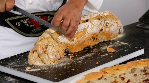 Foto von Der perfekte Gastgeber. Kombidämpfen kann jeder
