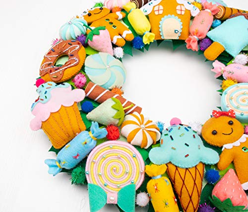 Qkiyi Diy Wreath Kit 16 Inches Christmas Wreath Kit Felt Christmas Ornament Craft Kits For Teens 32 Fun Projects Felt Applique Wall Hanging Of Christmas Ornament Kits Christmas Crafts For Adults #TOP7