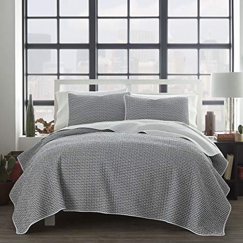 City Scene | Leaves Collection | Quilt Set-100% Cotton, Reversible, Medium Weight & Breathable, Ideal For All Seasons, Queen, Black #TOP1