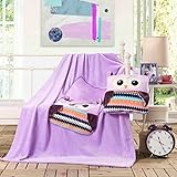 Man kann die Decke überall mitnehmen, da diese mit einer schönen Tasche mit Reißverschluss verbunden ist.