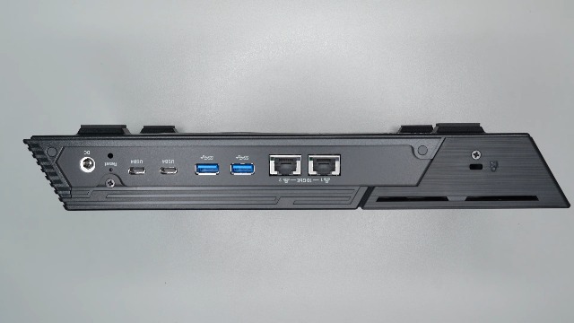 Flashstor 12 Pro 12スロットNVMe 10GbE Amazon.com: Asustor