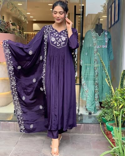 Image of Fashion Basket Silk Embroidered Kurta Set with Duptta for Women