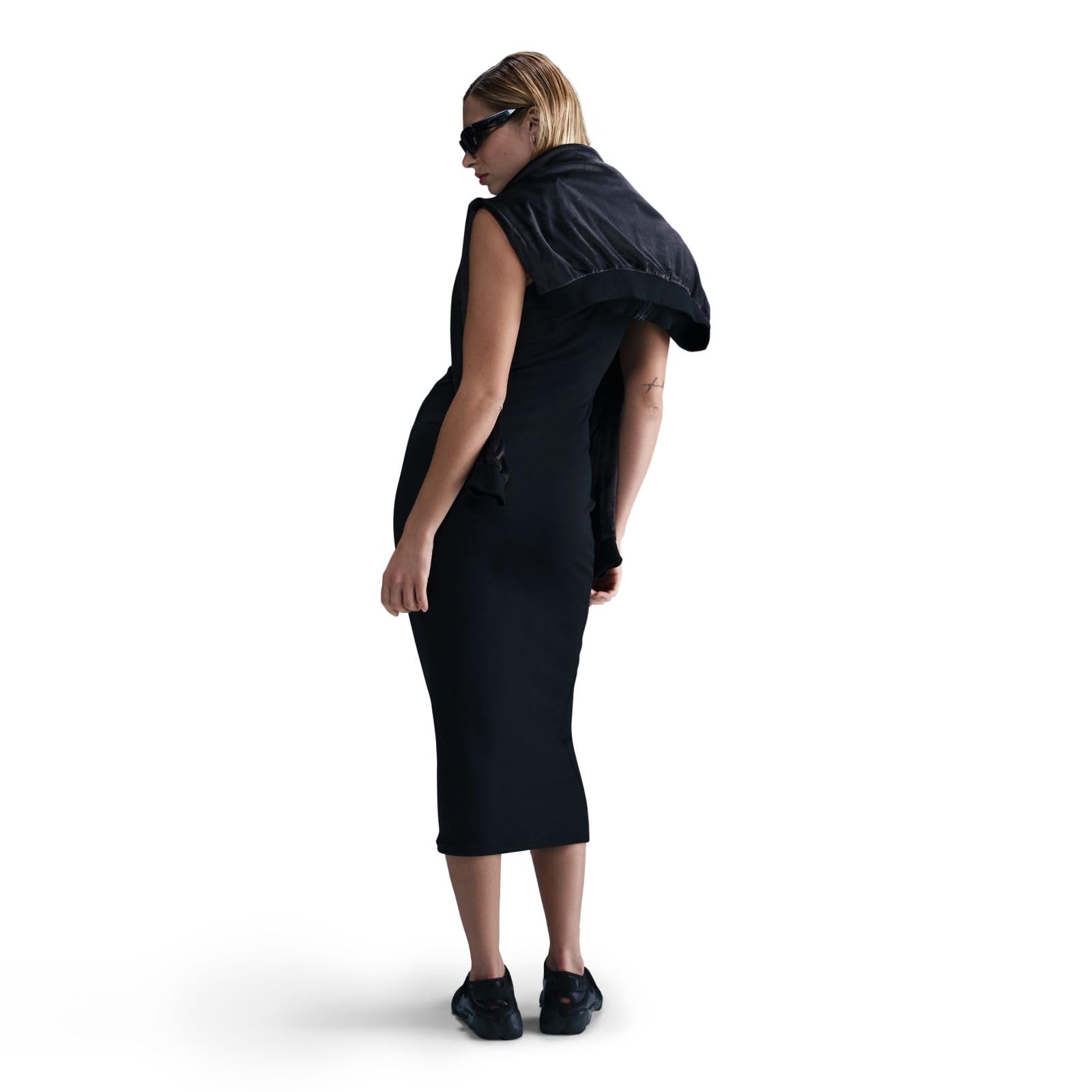 Nike Nike Sportswear Chill Knit ENG Anliegendes Mini-Rib-Tank-Kleid (Damen) Mini Abito da Serbatoio a Coste Donna