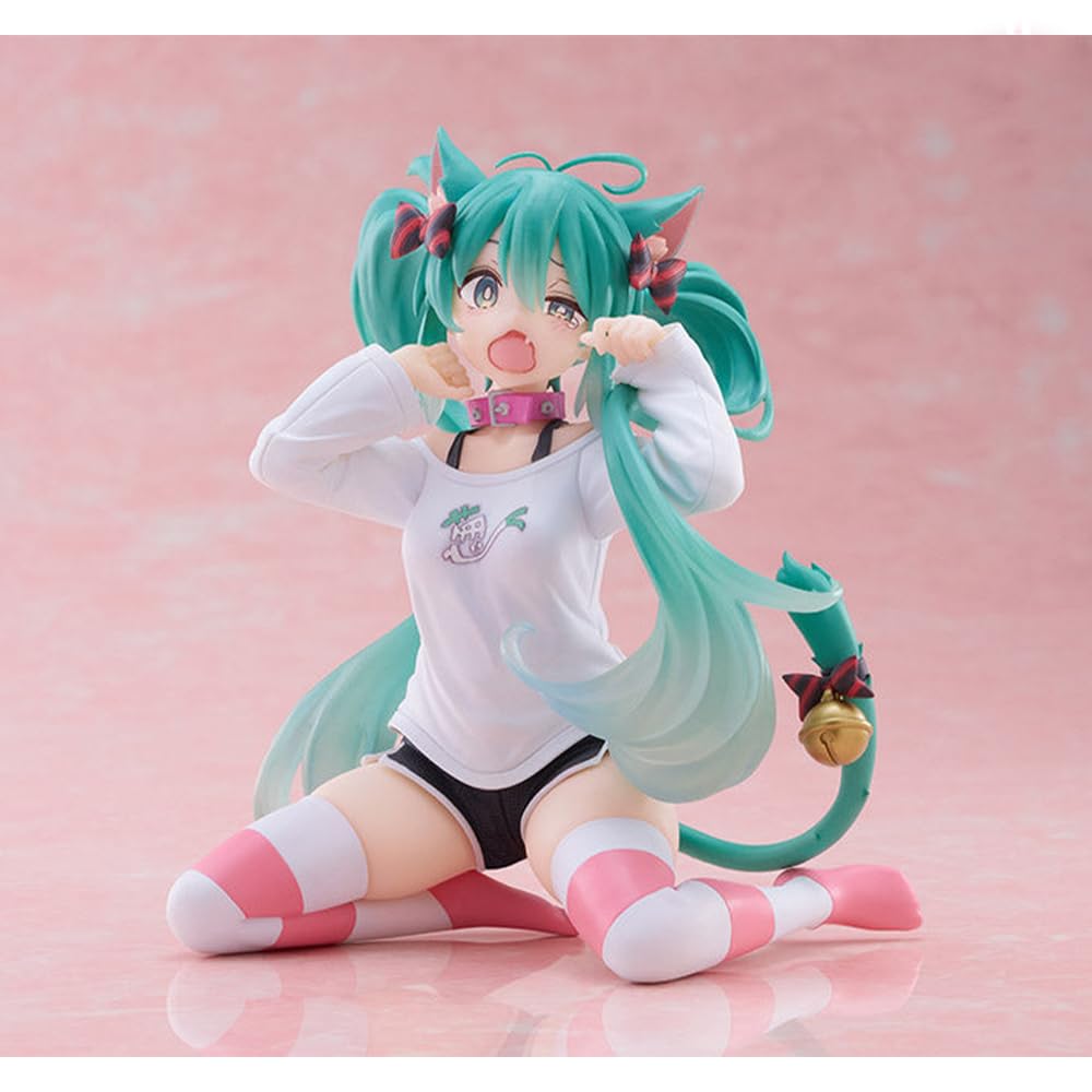 Figurine Miku Assise En PVC – L'icône Anime Trop Mignonne Pour Les Collectionneurs !