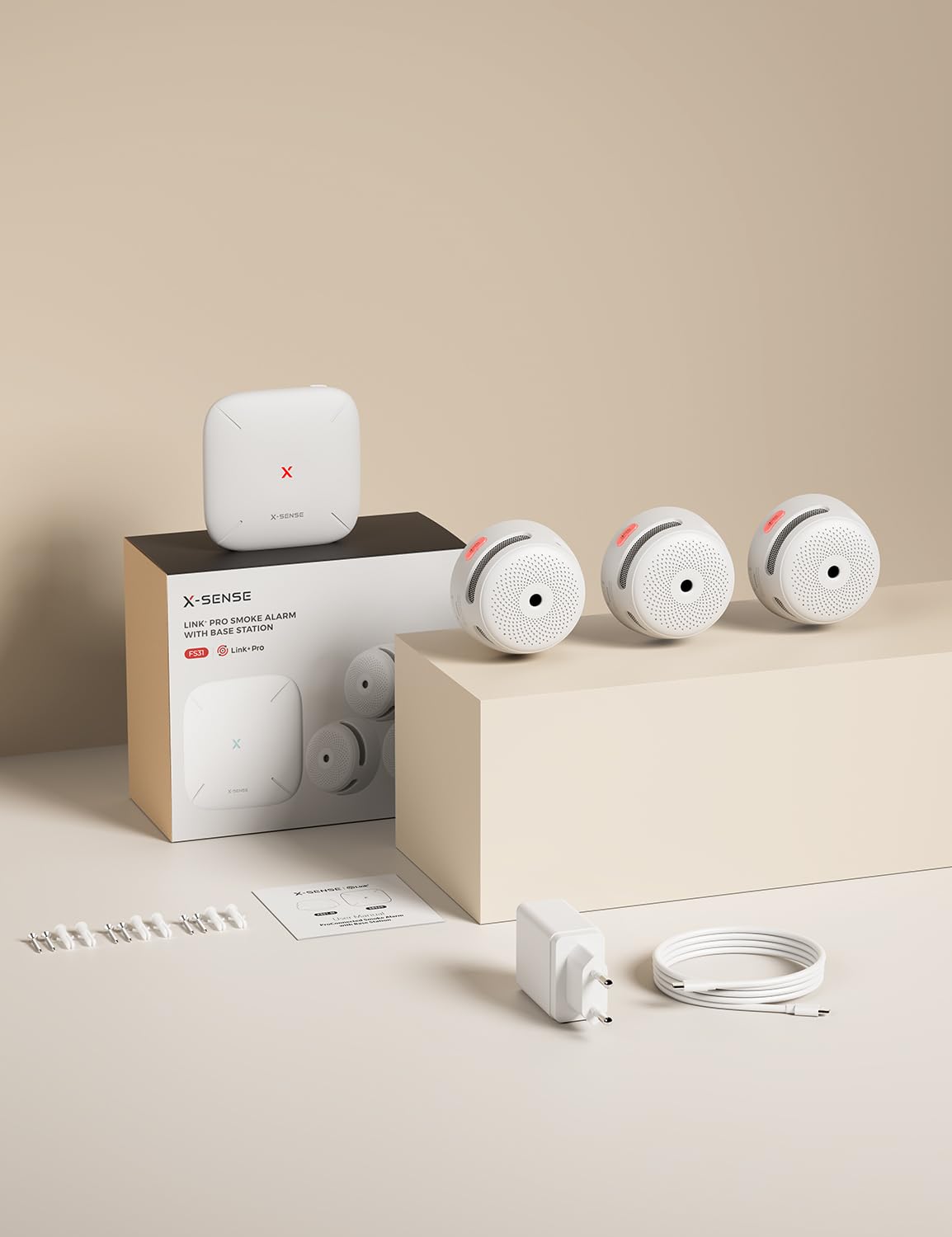 X-Sense Détecteur de Fumée Connecté, Kit de Sécurité pour la Maison avec SBS50 Station de Base, Conforme à la Norme EN14604, Compatible avec l'Appli X-Sense Home Security, FS31