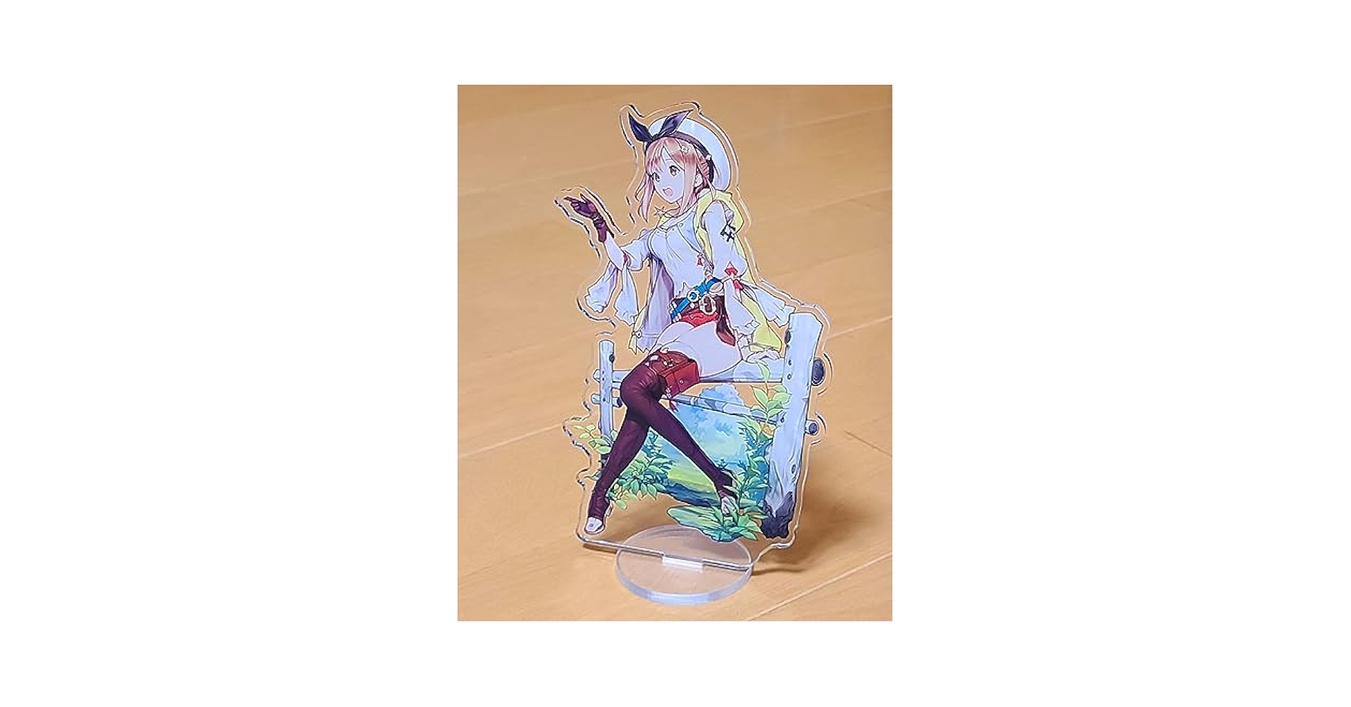 ライザのアトリエ　限定アクリルスタンド Amazon.co.jp: ライザのアトリエ アクリルスタンド RA-AS01
