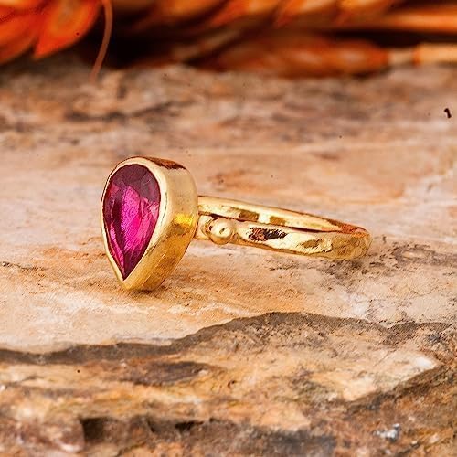 Rubin Ring, Rubin Frau Ring. Birne Rubin Ring. Gold plattiert Silber Rubin Ring. 925 Sterling Silber Rubin Ring. 24K Gold plattiert Silber Rubin Ring.