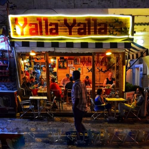 YALLA YALLA Podcast Por Maria Enrica Cal&ograve; arte de portada