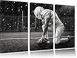 Pixxprint knieender Football-Spieler Kunst / 3-Teilig/Gesamtmaß 120cm Leinwandbild bespannt auf Holzrahmen/Wandbild Kunstdruck Dekoration