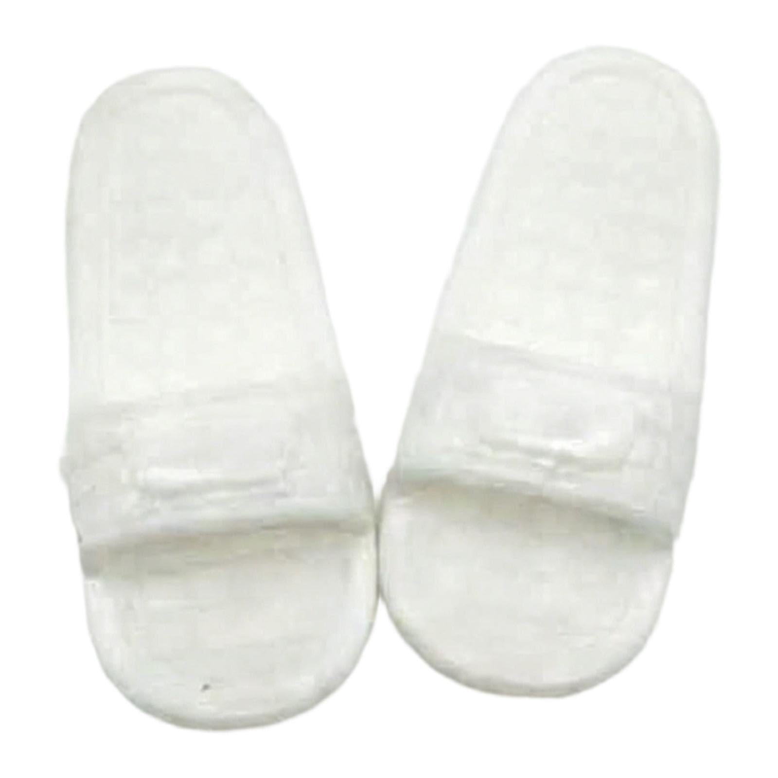 Ysyqkn 1/6 BJD Doll Slippers Miniature Doll Sandals Fashionable Lightweight Mini Shoes Versatile Portable Jointed Doll Shoes Footwear Accessories for Toy Dressing Displaying (Black, White 3.5cmx1.5cm)