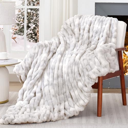 Touchat Ruched Faux Rabbit Fur Throw Blanket, 700...