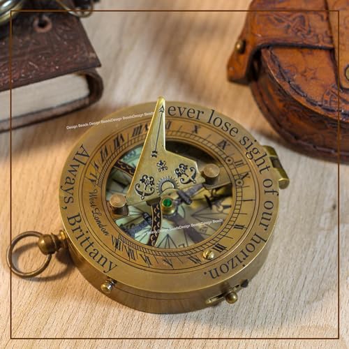 Brújula de latón personalizada grabada para graduación miniatura 2