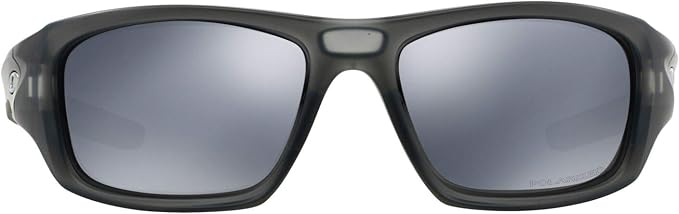 Oakley - Occhiali da sole Valve Rettangolari, Uomo, Grigio (Matte Grey  Smoke/Black Iridium Polarized (S3)) : Oakley: Amazon.it: Abbigliamento