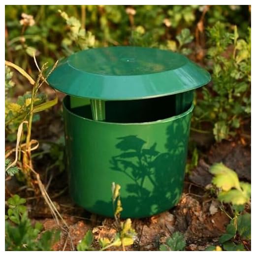 QHUDLV Reusable Plastic Snail Trapper,Beer Slug & Snail Traps,Snails Catcher,Eco-Friendly Slug House for Garden Farm(Green)