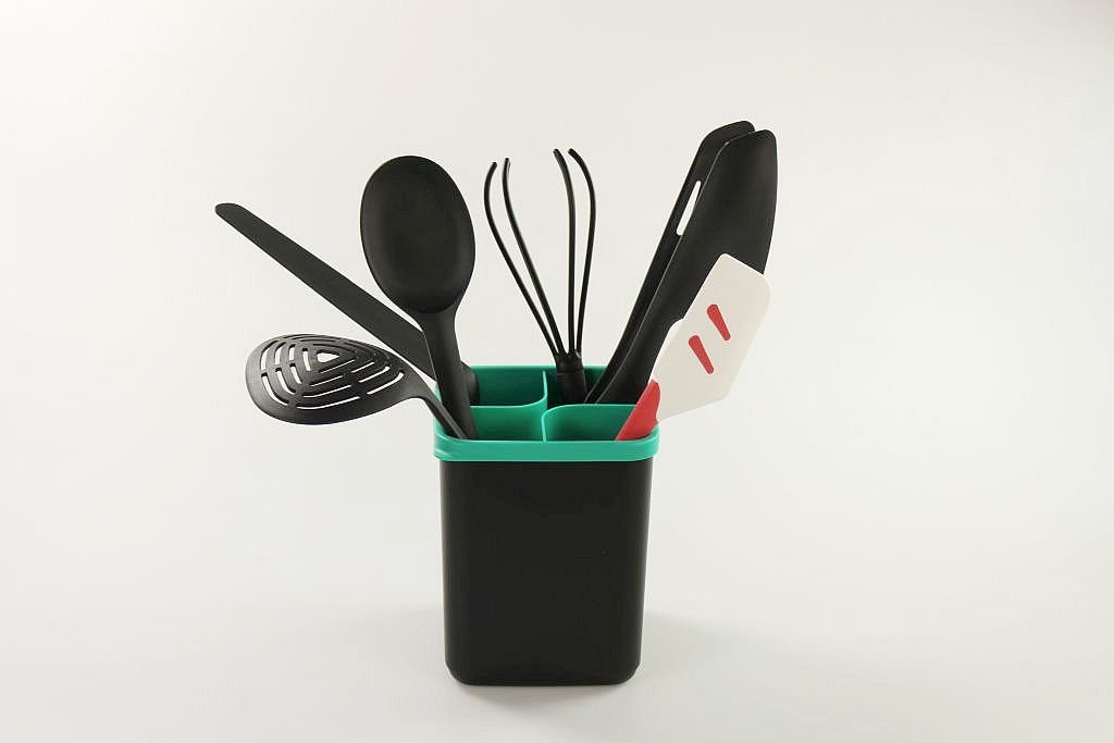 TUPPERWARE Griffbereit Ordnungstopf +Zange +Kochlöffel+Palette+Schaber+Besen (7)