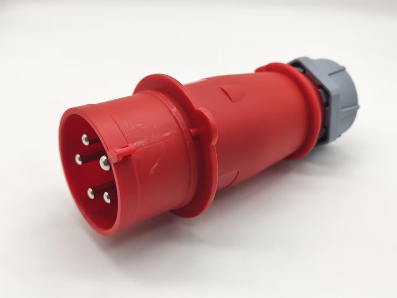 Conector industrial 5 pines para talleres mecánicos y maquinaria de 380V