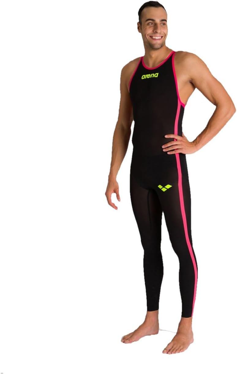 高級銀器のUYEDA扱いのスターリングシルバーの2つ折りの額です。元箱