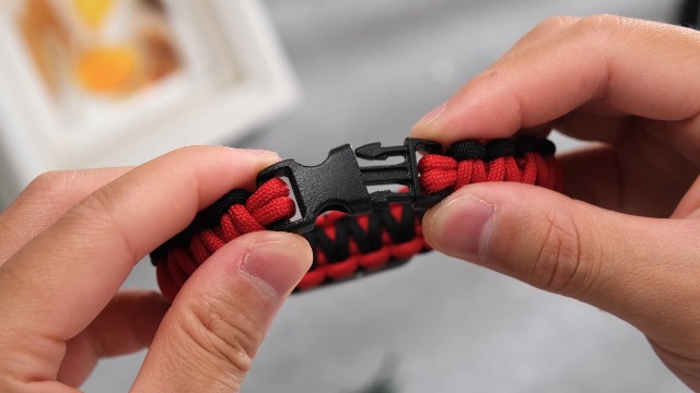 Pulsera médica unisex con código QR y banda impermeable miniatura 7