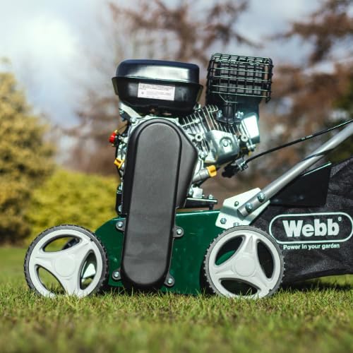 Webb WEPS400 4 Wheel Petrol Lawn Scarifier & Raker with 40cm Working Width, 8 Depths and 45L Collection Bag - 3 Year Guarantee 7 Webb WEPS400 4 Wheel Petrol Lawn Scarifier & Raker with 40cm Working Width, 8 Depths and 45L Collection Bag - 3 Year Guarantee - Image 7