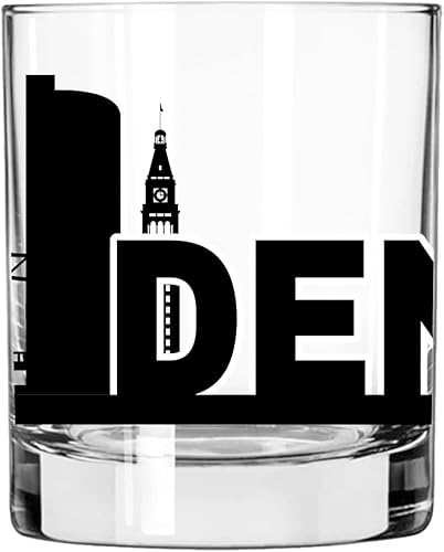Toasted Tales - Vaso de whisky Denver Skyline Cityscapes | Regalo para gente de Denver City | Vasos de ciudad urbana Old Fashioned Rocks | Regalo