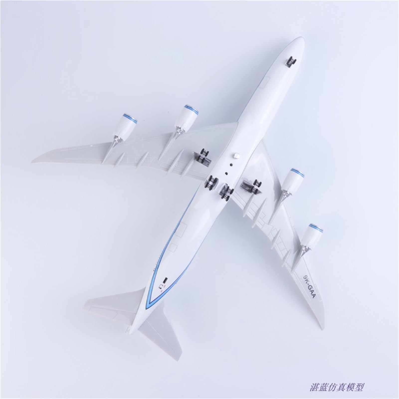 Réplica de Modelos de Aviones Réplica de avión Civil a Escala 1/160 47 cm para Kuwait Airways para Modelo de avión Boeing 747 para exhibición de aviación Modelo de avión en Miniatura (SIN luz)