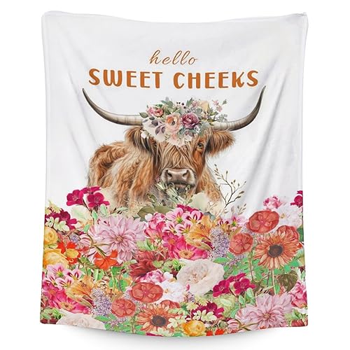 Mercuryelf Highland Cow Throw Blanket - Soft, Fuzzy & Warm - 30x40 Inches Small Blankets for Lap, Crib - White Novelty Throws Gift for Highland Cow Lovers