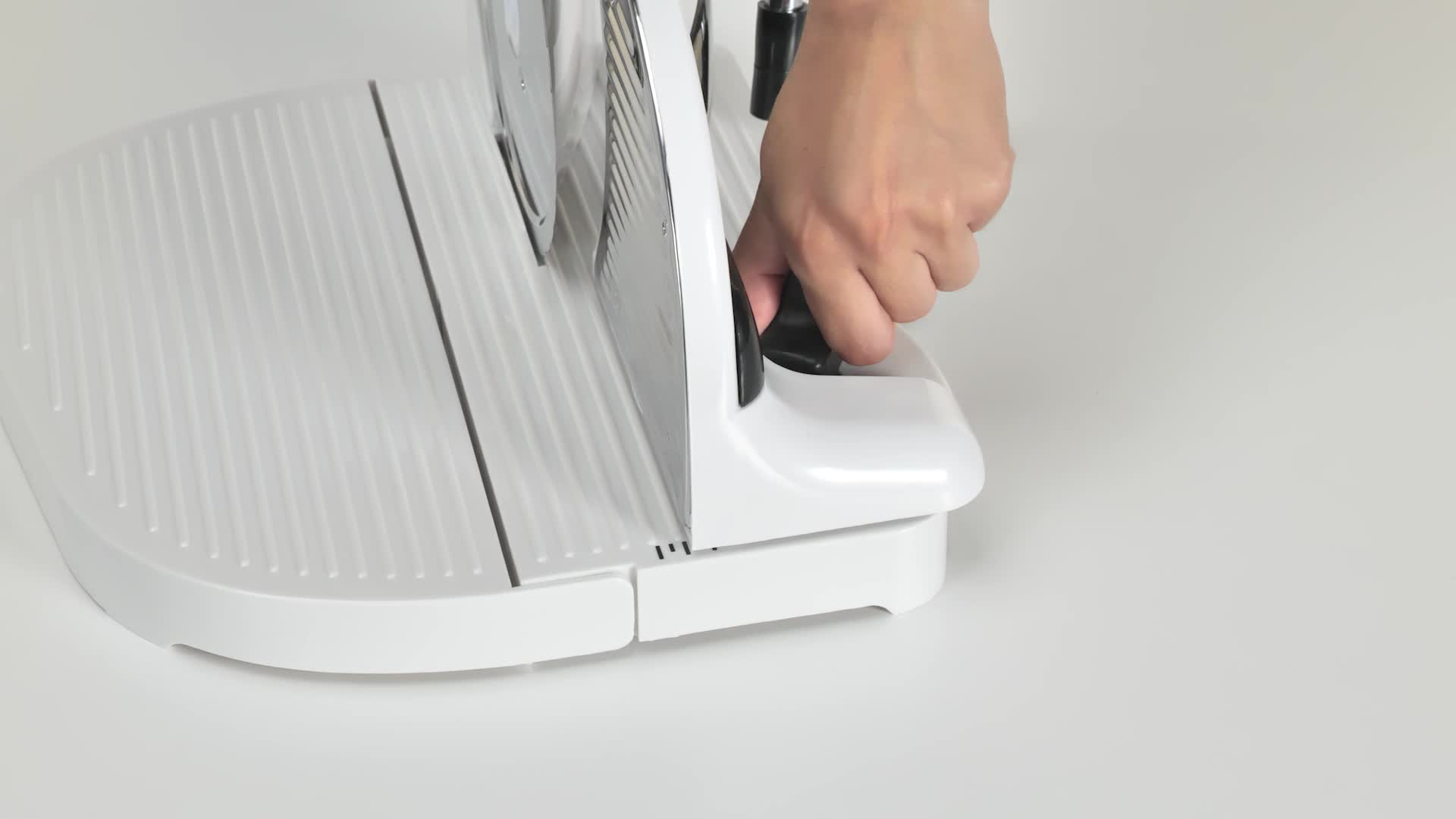 WENKO Trancheuse à Pain Manuelle E2X – Coupe Précise Réglable, Couteau Inox, Pliable Et Compacte Noir/Argent