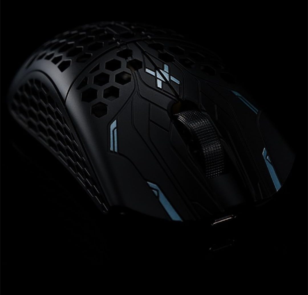 Amazon | final mouse Ultra light X gaming mouse (Phantom, small
