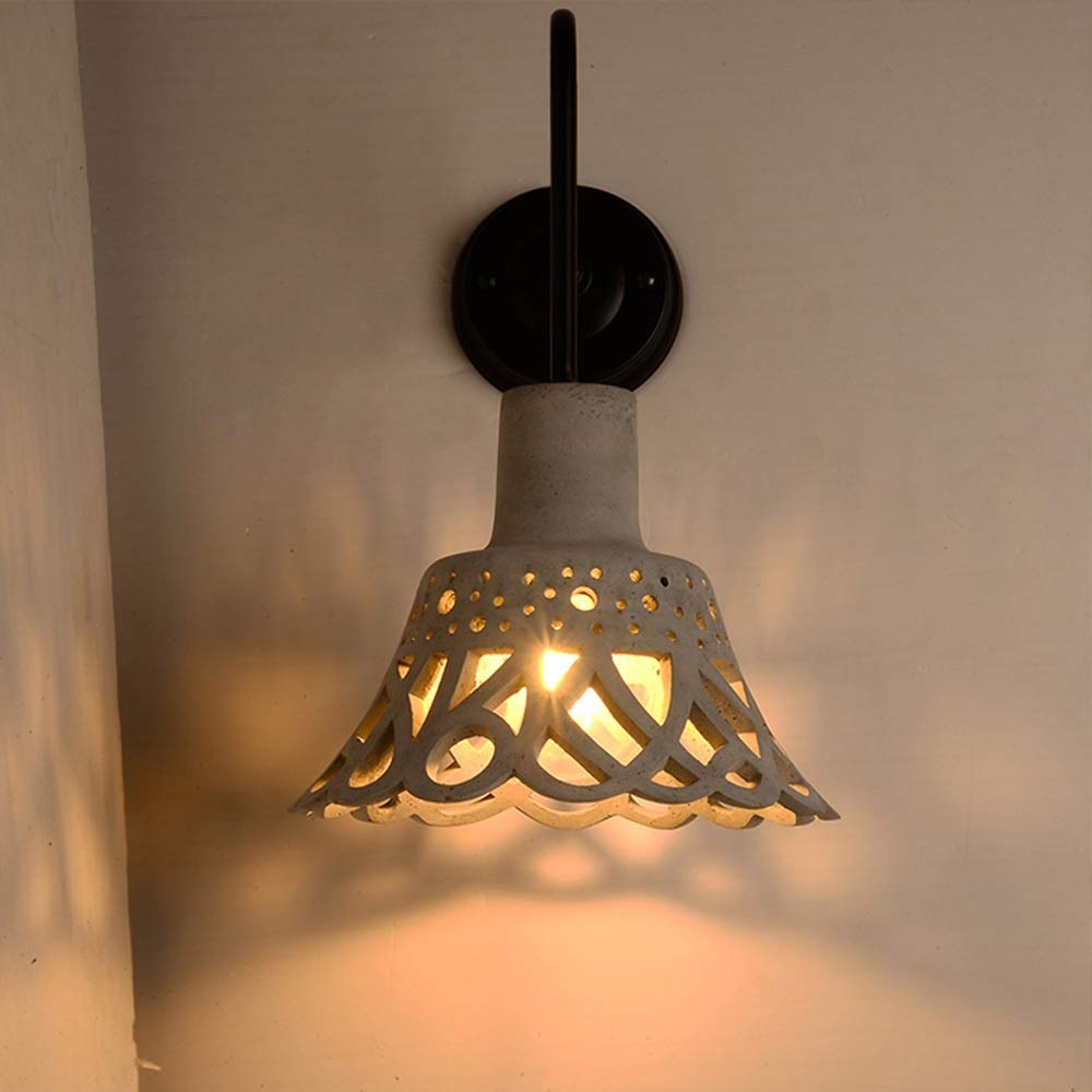 Art restaurant lampadaire en métal et ciment de plâtre au design Brissard