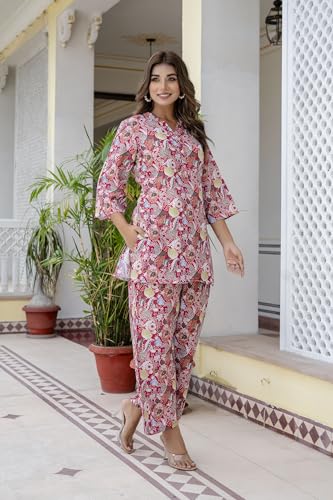 Image of Yashika Women Trendy Printed Cotton Blend Straight Kurta and Palazzo Set