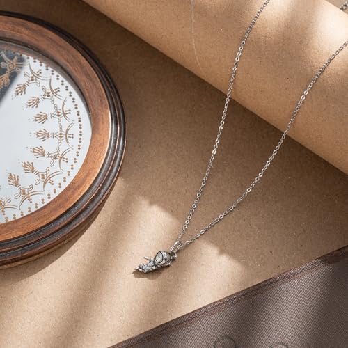 Spider Man Pendant Necklace for Men and Women,Adjustable Silver Spider Jewelry Chain,Cosplay, and Daily Wear,Great Gift for Fans of All Ages2