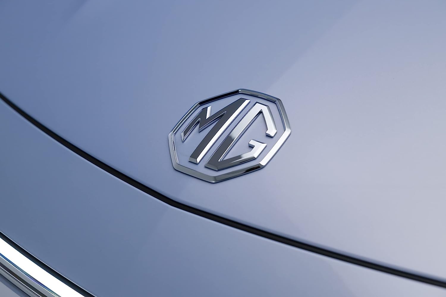 DRIVALIA Iscrizione noleggio in abbonamento CarCloud MG Marvel R Electric Plus