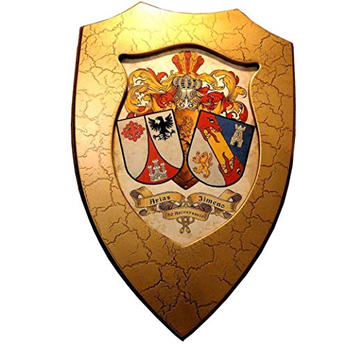 Metopa de madera craquelada con los escudos heráldicos de 2 apellidos