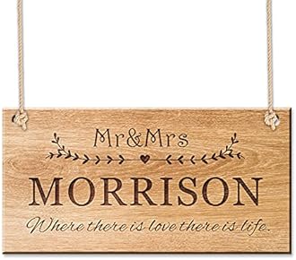 Personalised Garden Sign Plaque Engraved Hanging House Sign Plaque Engraved Wooden Yard Sign Custom Gift for Couple Bride Friendship Mr & Mrs