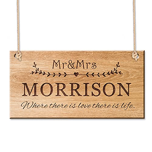 Personalised Garden Sign Plaque Engraved Hanging House Sign Plaque Engraved Wooden Yard Sign Custom Gift for Couple Bride Friendship Mr & Mrs