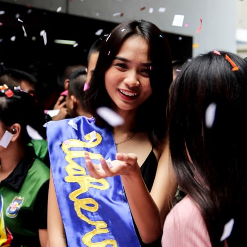 Personalized Graduation Charm Bracelets for Her Him,Class of 2025,Unique Graduation Gifts for College/High School/8th Grade/5th Grade/Middle School/Masters Degree2